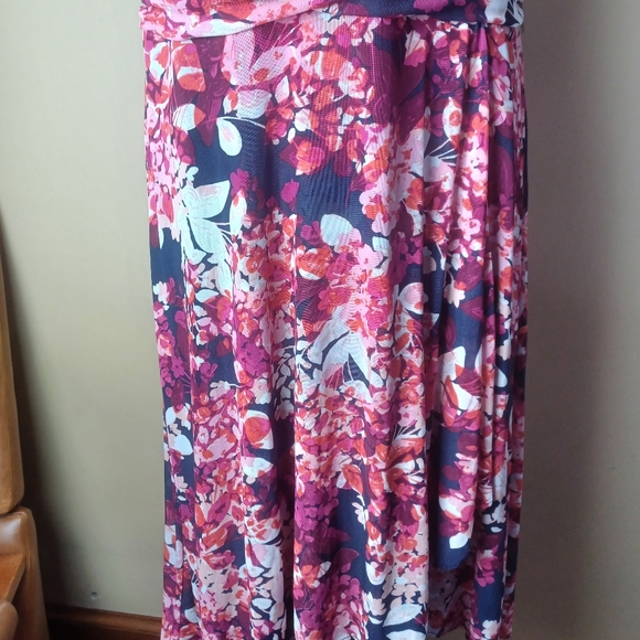 NWT R&M Richard's floral dress - Picture 5 of 5